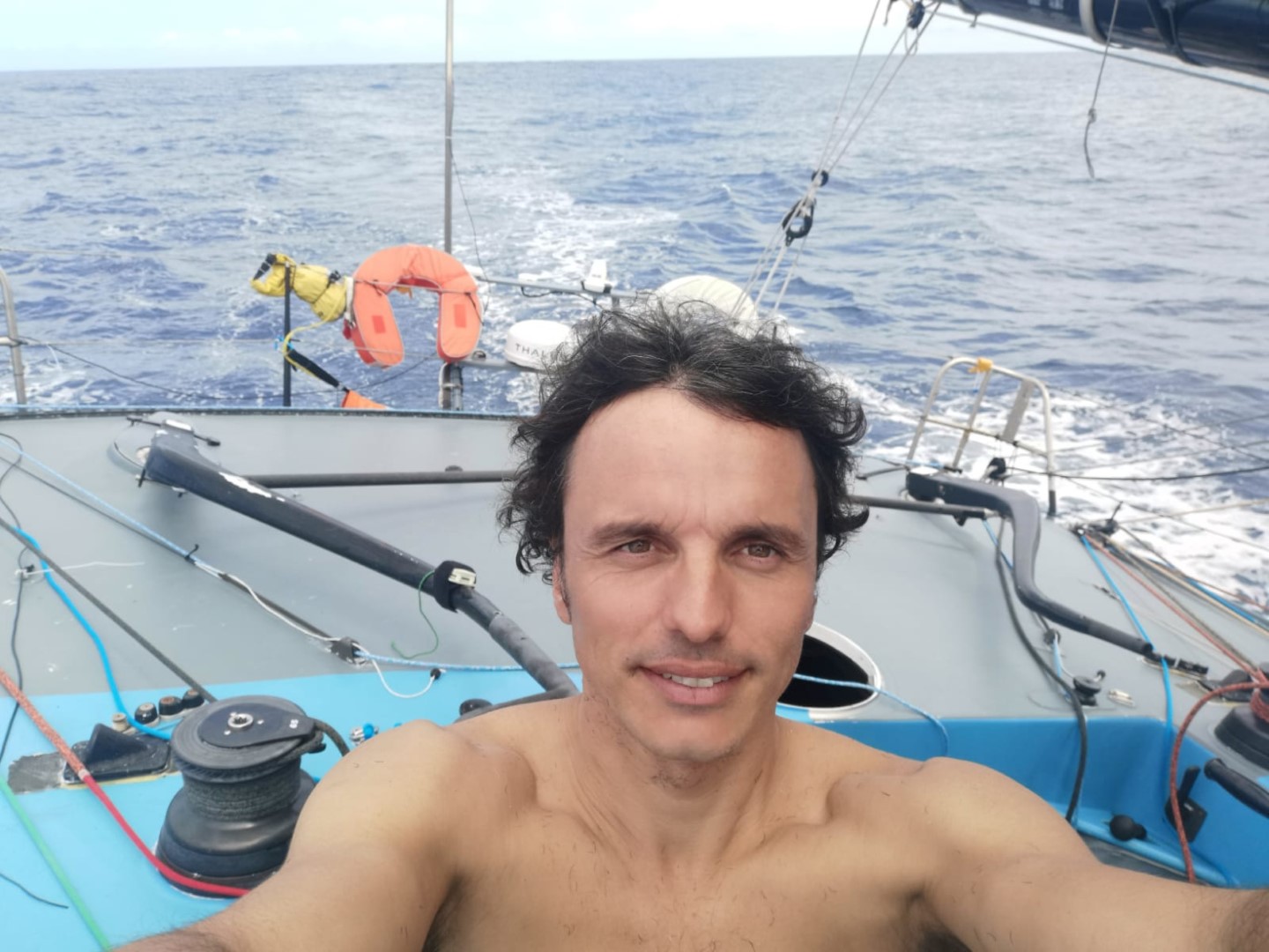 Featured image for Los tres mosqueteros pelean por la victoria de la Vendée Globe